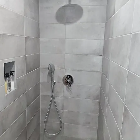 Alexandras Maisonette Appartamento